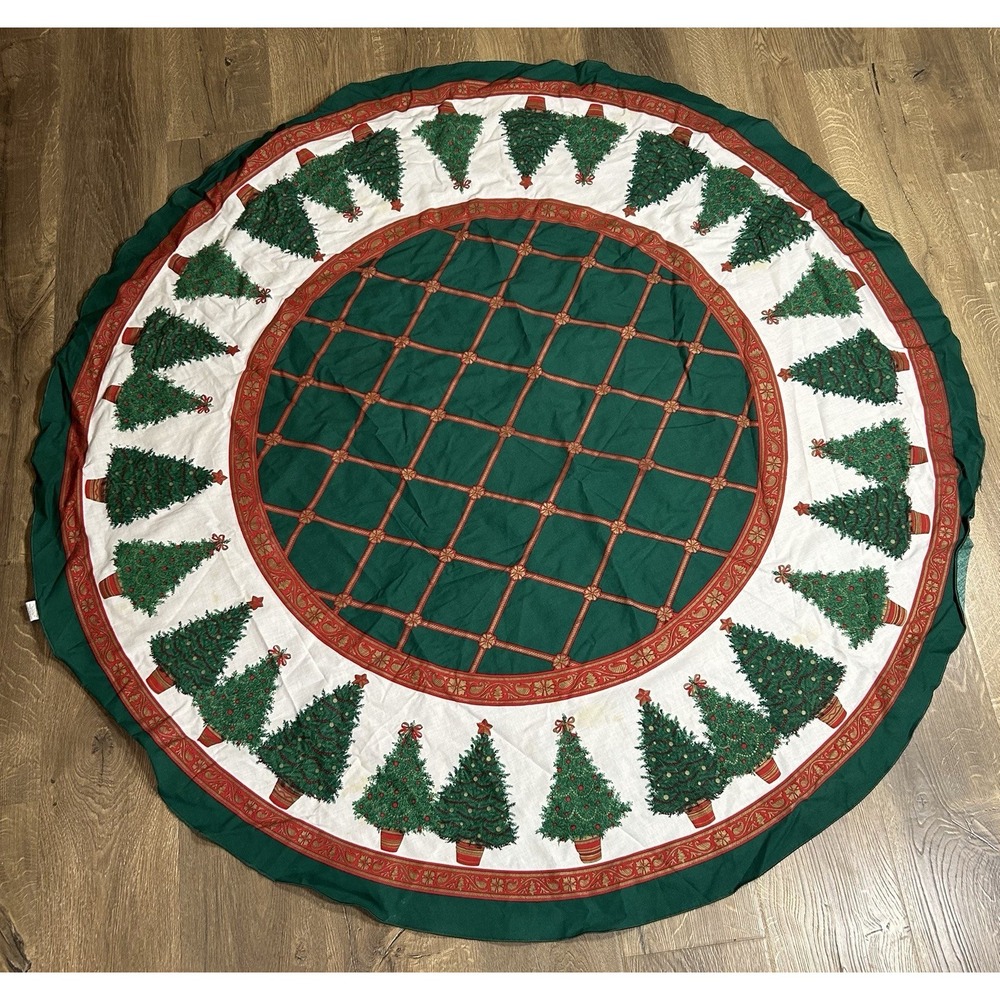Vintage Christmas Tree Round Tablecloth Cotton Blend 58" Diameter Green Red